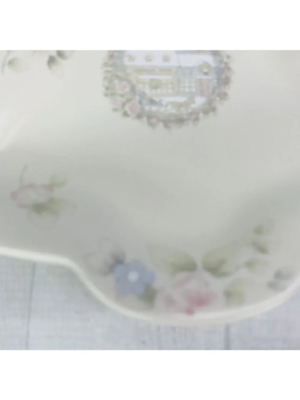 1980's Pfaltzgraff TEA ROSE Pink Roses Blue Flowers Stoneware Tree Shape Dish